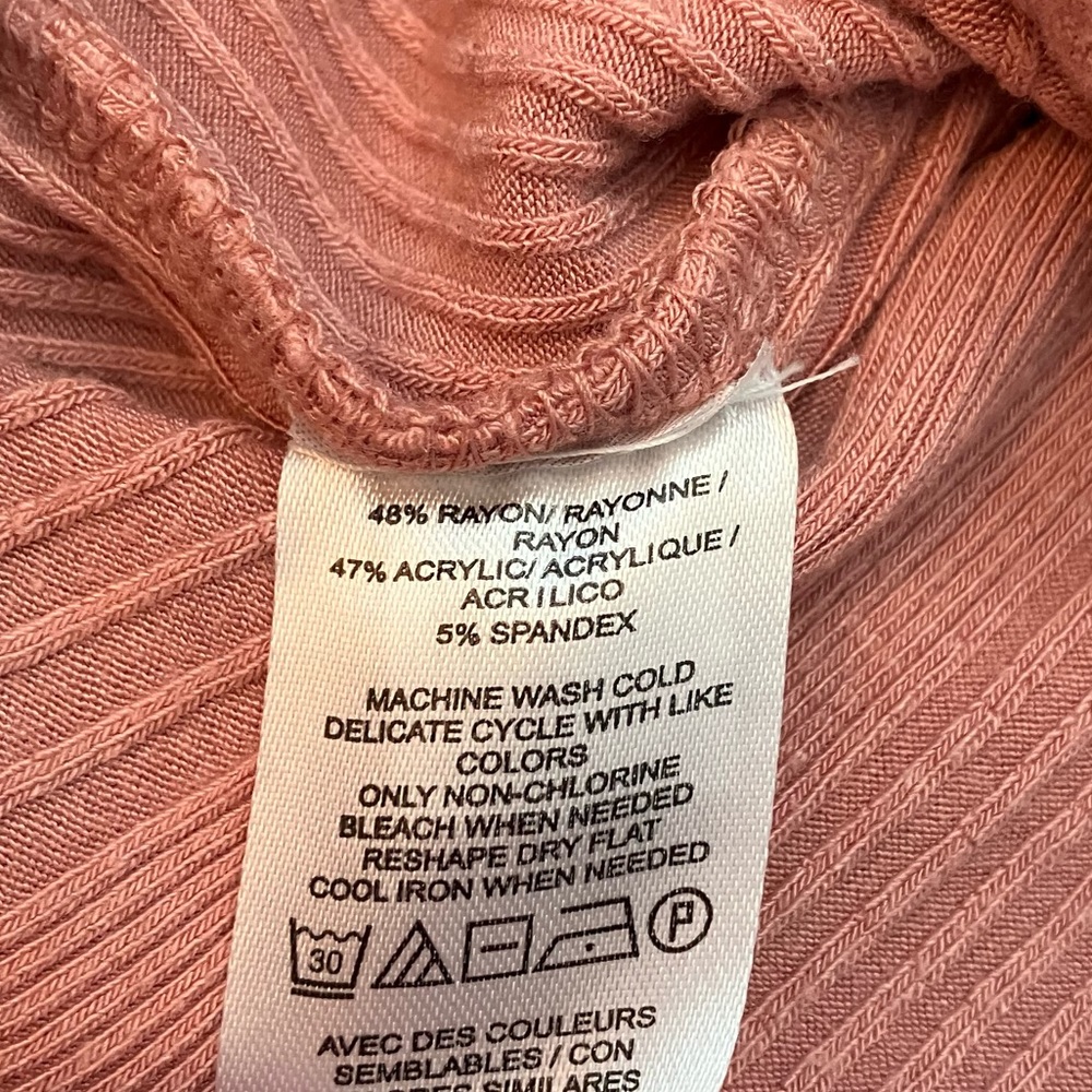 2 / $12 - Loft pink long-sleeve top - Picture 6 of 6